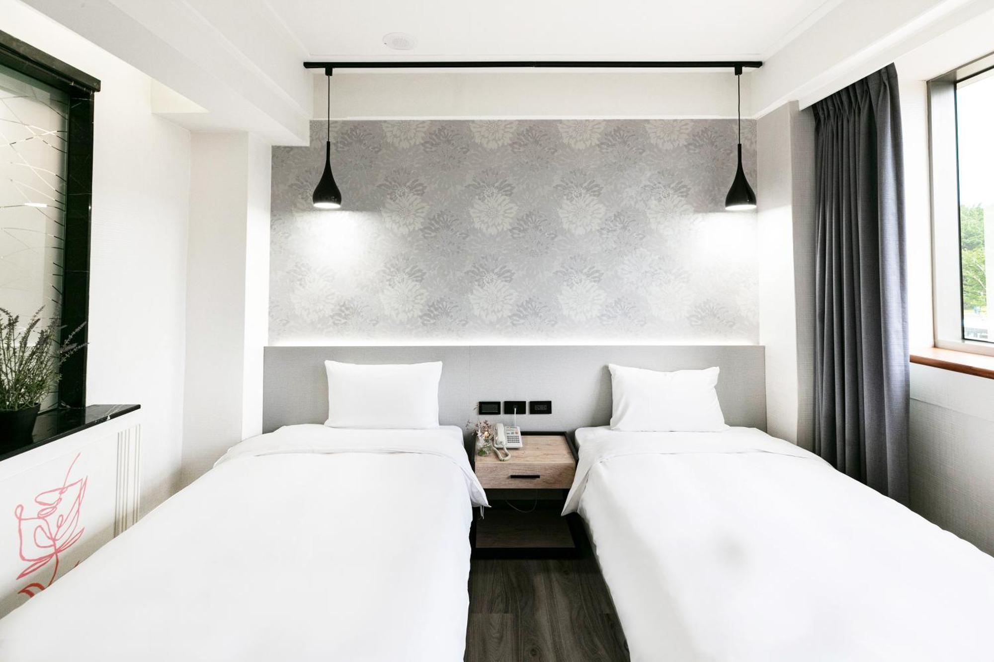 Twin Room without Parking