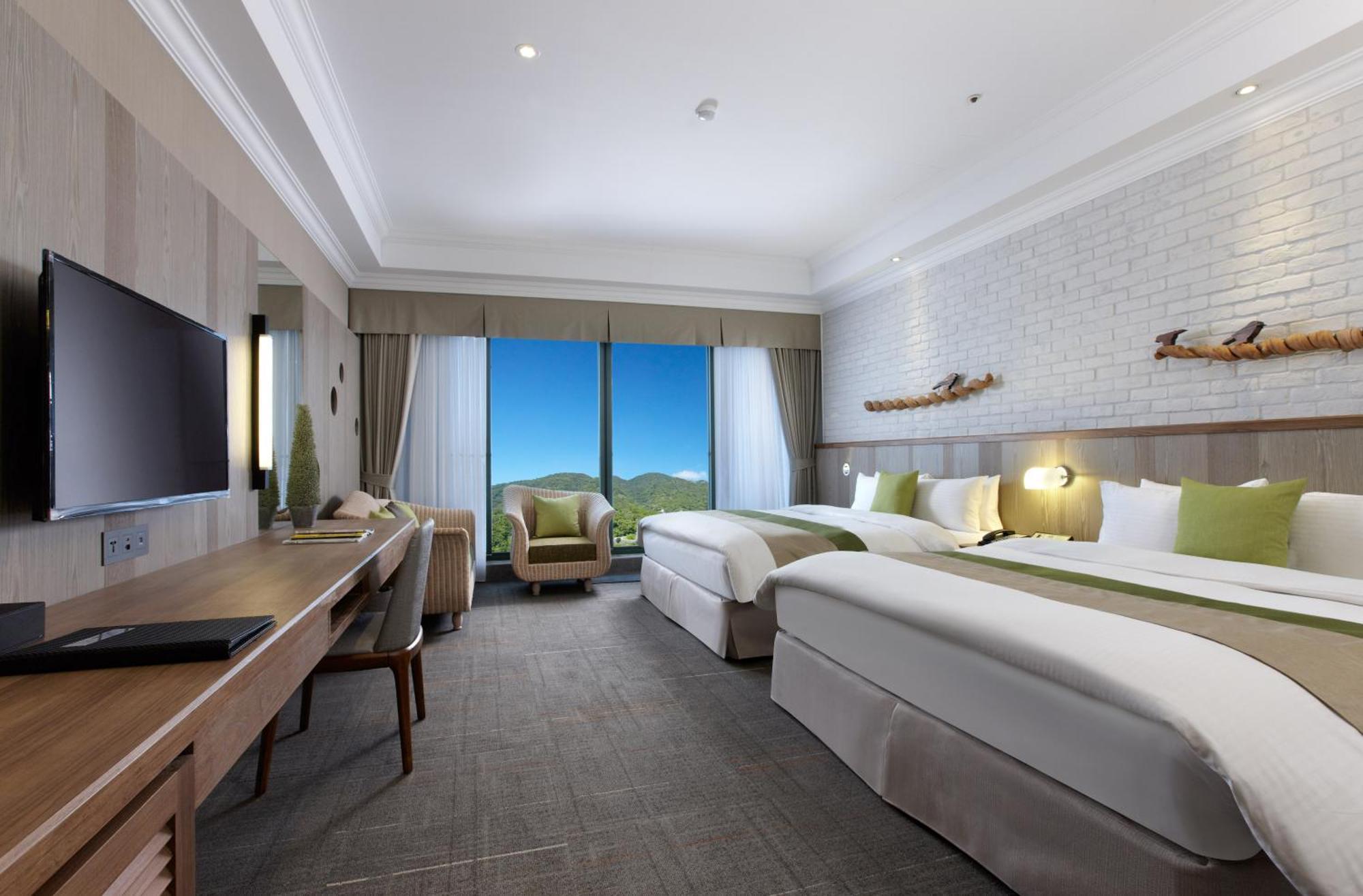 Western Quadruple Room