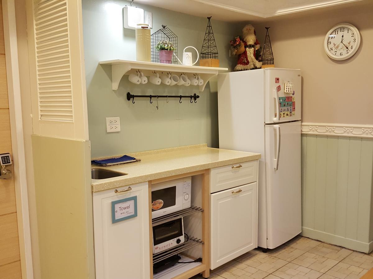 Bunk Bed Female Space capsule Room