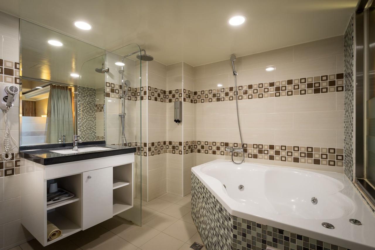 Chambre Double Deluxe avec Baignoire