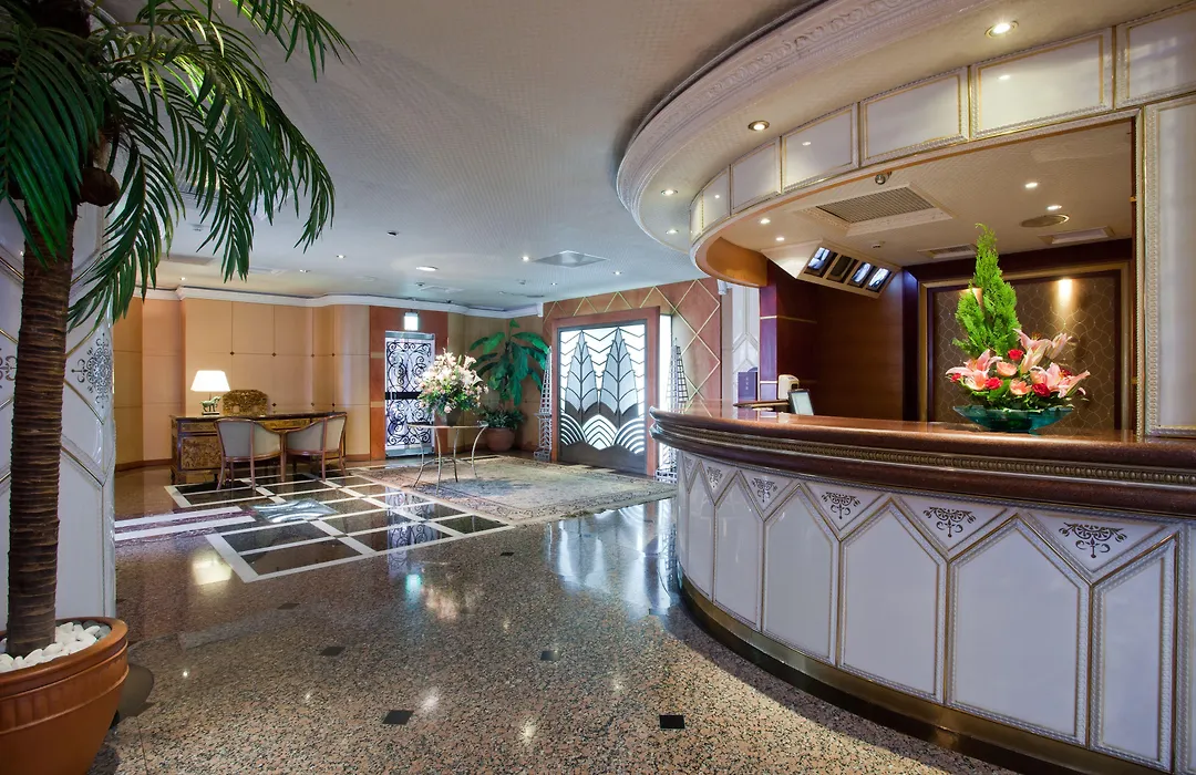 Charming Castle Hotel-1