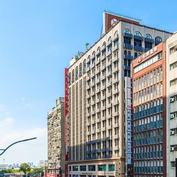 The 21 Best Luxury Hotels in Taipei, Taiwan