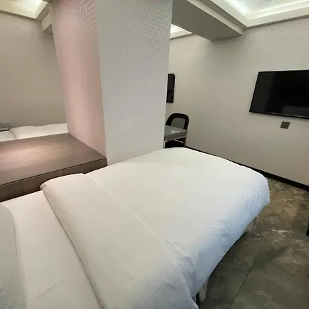 Hotel I Journey-3
