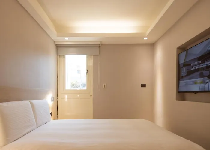 Hub Hotel Banqiao Inn-Nanya Night Market Branch Taipeh