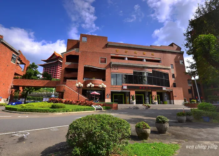 Chientan Youth Hotel Taipei